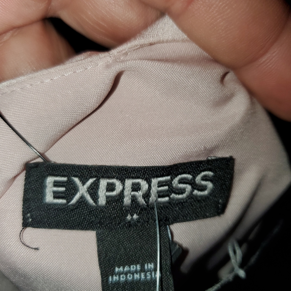 Tops - Picture 2 of 2